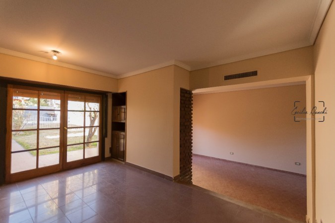 En exclusiva zona centrica.Ideal para desarrollo hotelero o departamentos- l 