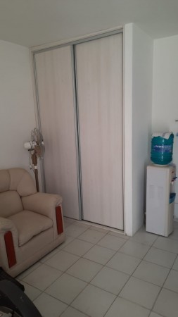 V E N T A   -   Departamento interno y oficina a la calle 