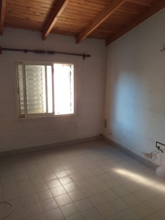 VENTA DUPLEX  CALLE RUFINO 4800 - Contactos 299 4066999 Martillero y Corredora Publica Graciela Tallarico