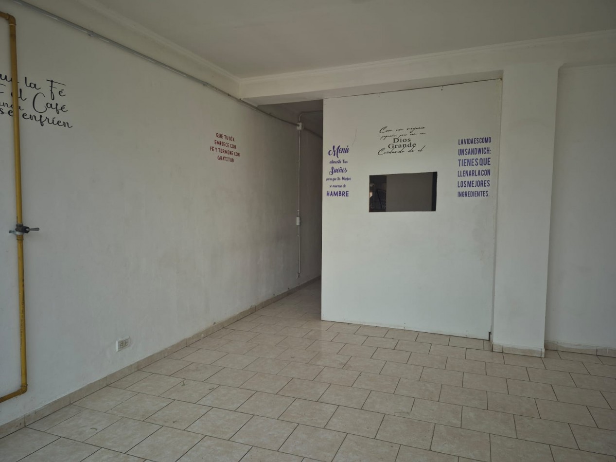 ALQUILER DE LOCAL COMERCIAL------ P L O T T I E R - CONTACTOS A Martillera Tallarico graciela . WATHSSAPP +5492994066999 ( PREFERENTEMENTE AUDIOS)