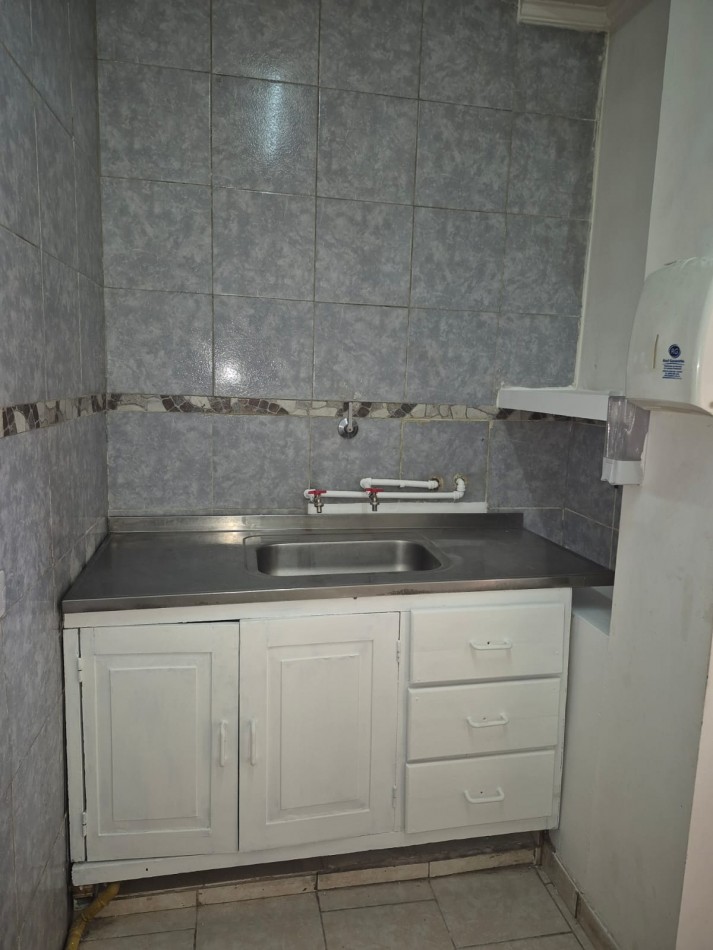 ALQUILER DE LOCAL COMERCIAL------ P L O T T I E R - CONTACTOS A Martillera Tallarico graciela . WATHSSAPP +5492994066999 ( PREFERENTEMENTE AUDIOS)