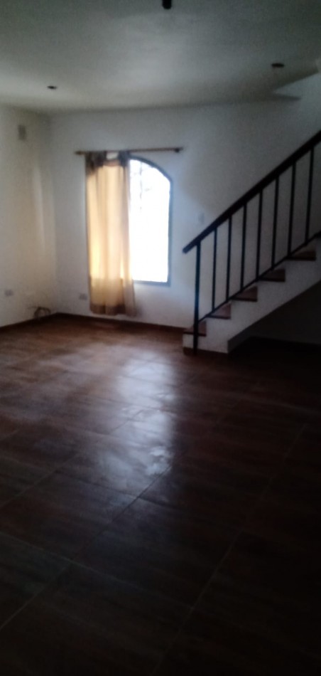 ALQUIULER  Departamento 2 dormitorios -  SIN EXPENSAS. Centrico 