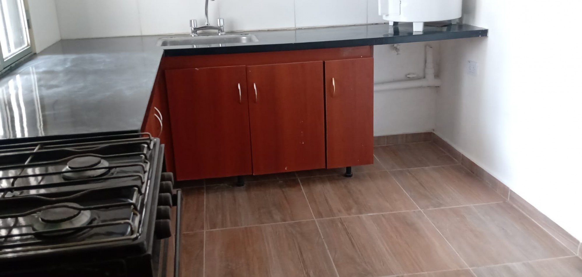 ALQUIULER  Departamento 2 dormitorios -  SIN EXPENSAS. Centrico 